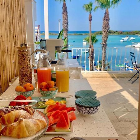 Casa Clementina Rooms Vista Mare Порто-Чезарео Экстерьер фото