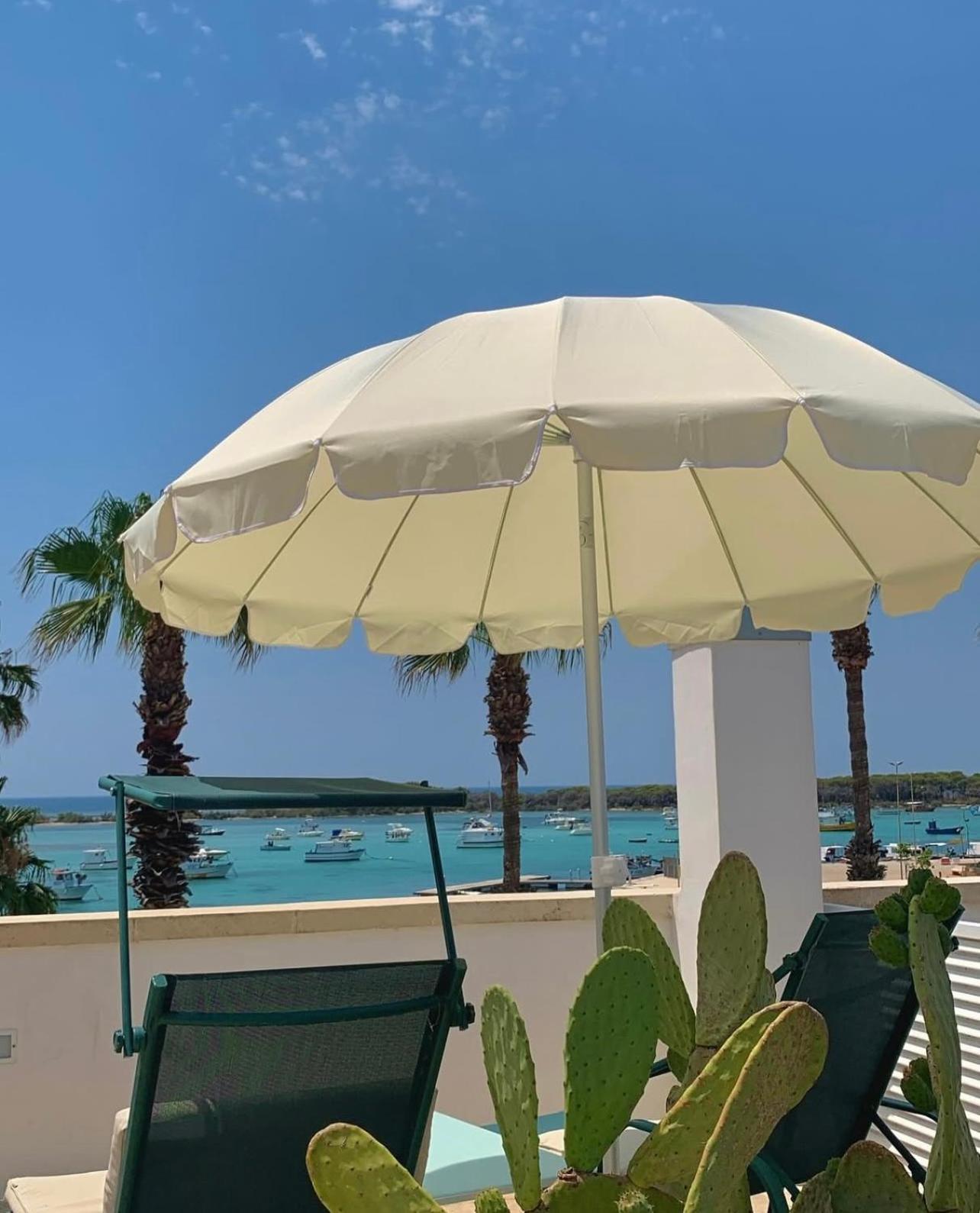 Casa Clementina Rooms Vista Mare Порто-Чезарео Экстерьер фото